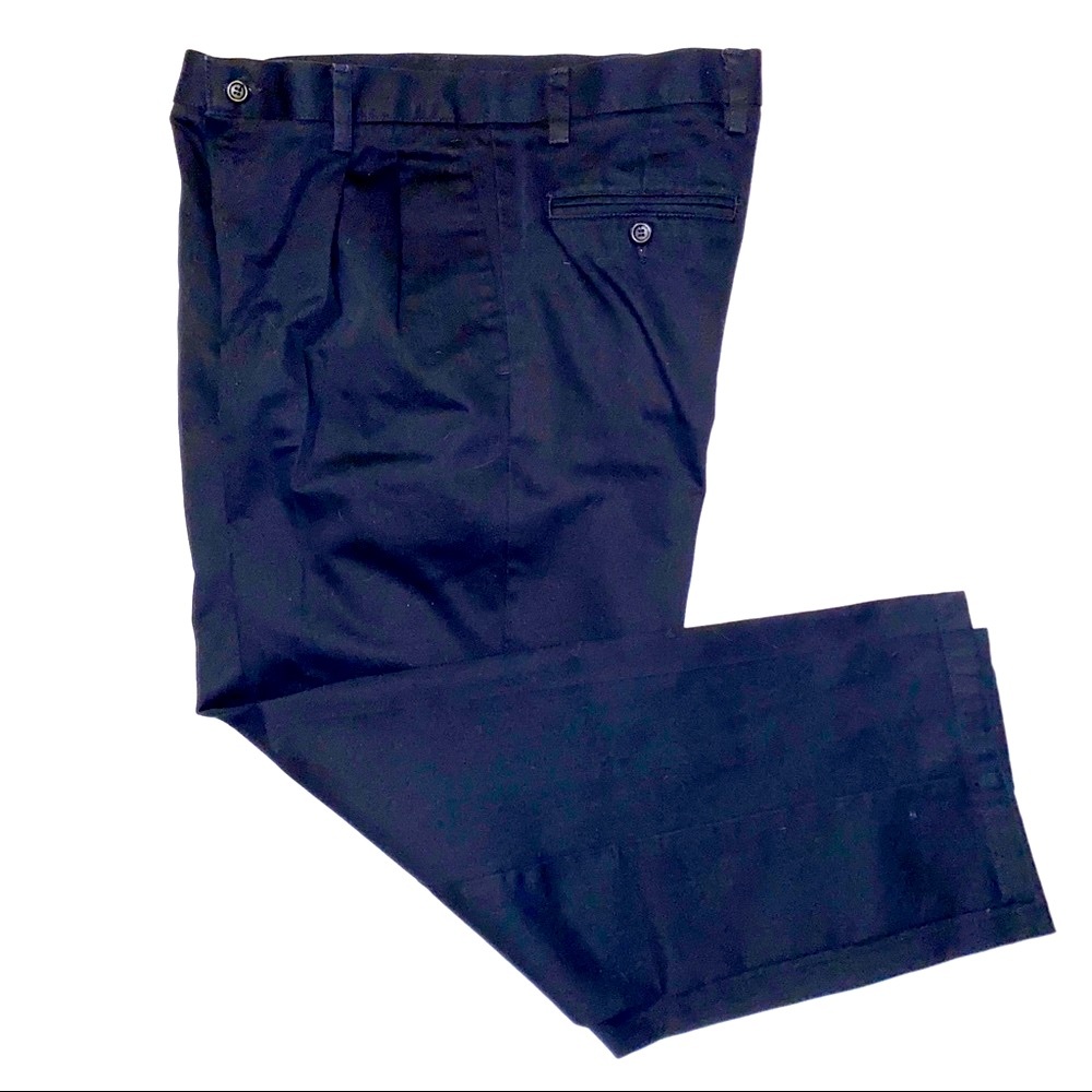 Dockers men’s khaki pants size W32 / L 30.